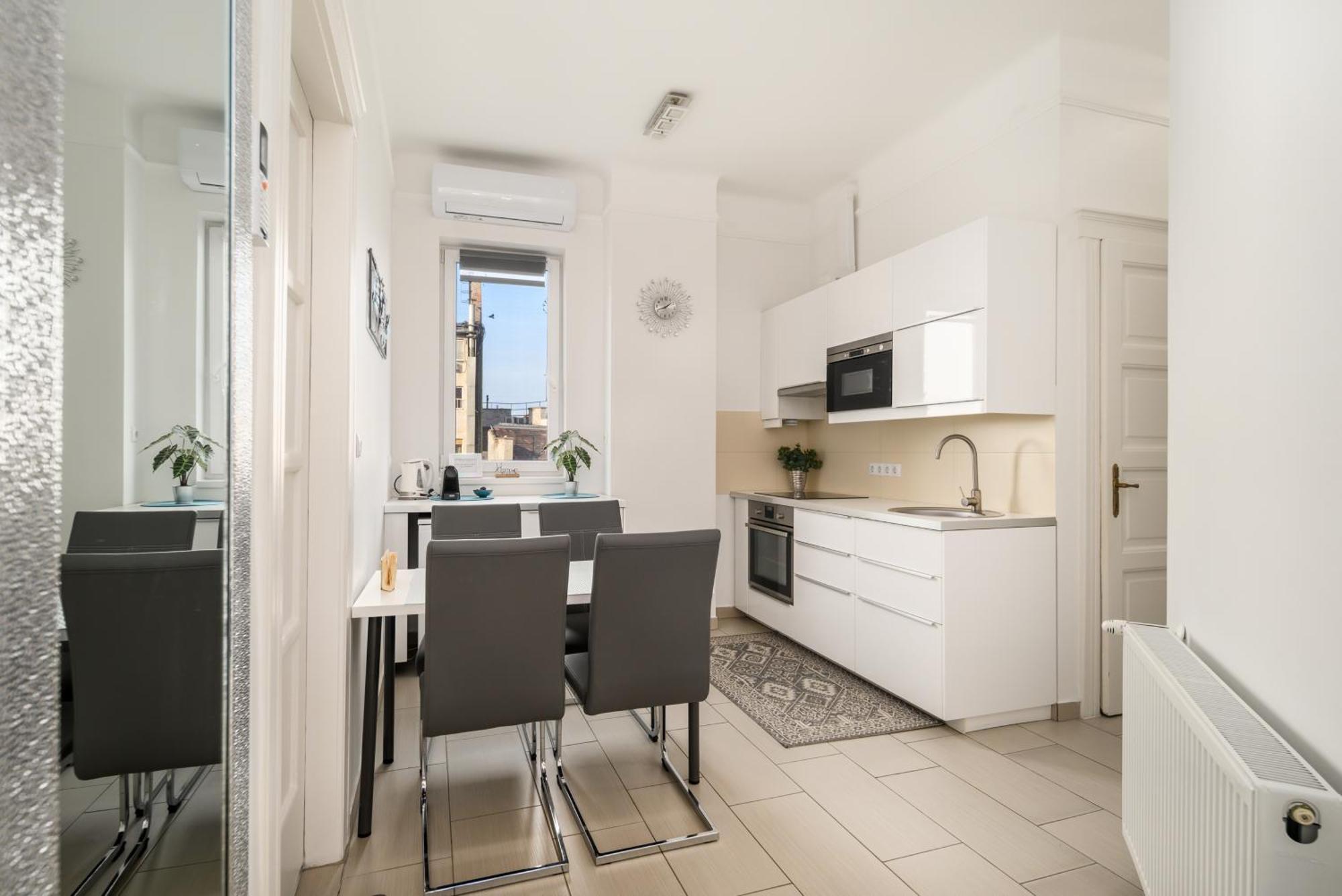 Central Oasis 2 Bd Apartment Budapest Extérieur photo
